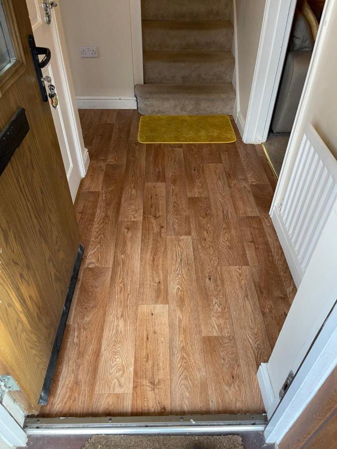 Holiday Home In Cardiff. Sleeps 6 Buitenkant foto